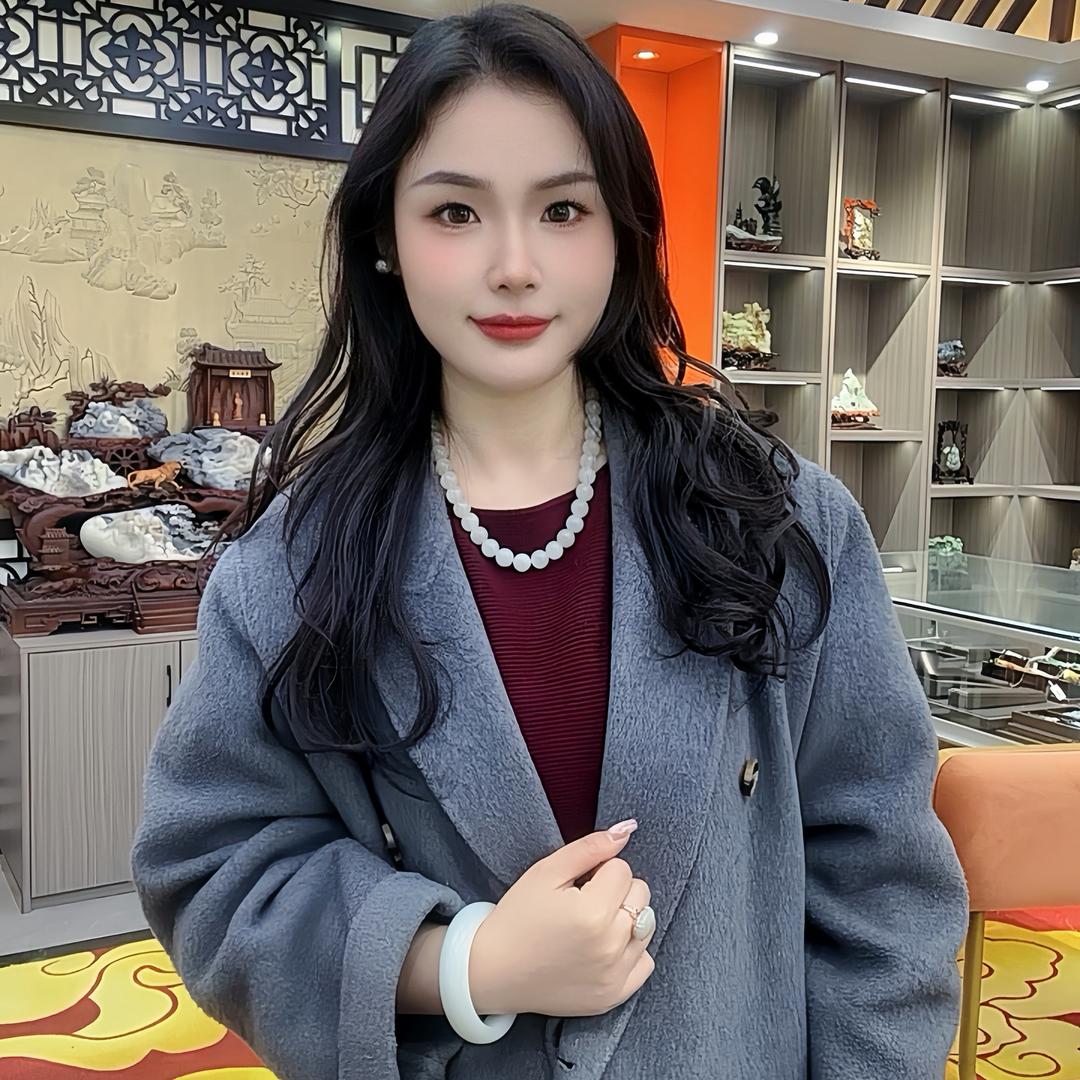 珠宝研究生阿紫