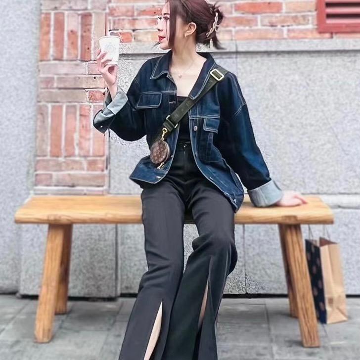 依依不舍