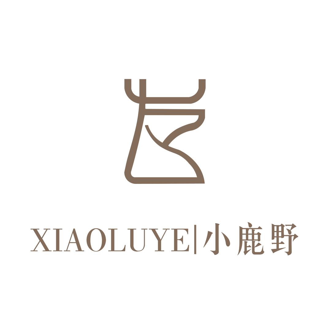 小鹿野服装店-小雪