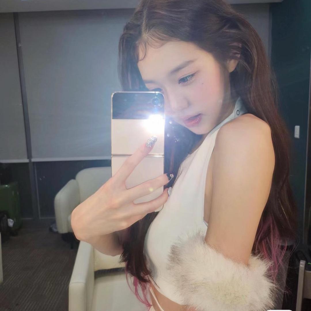 小硕.