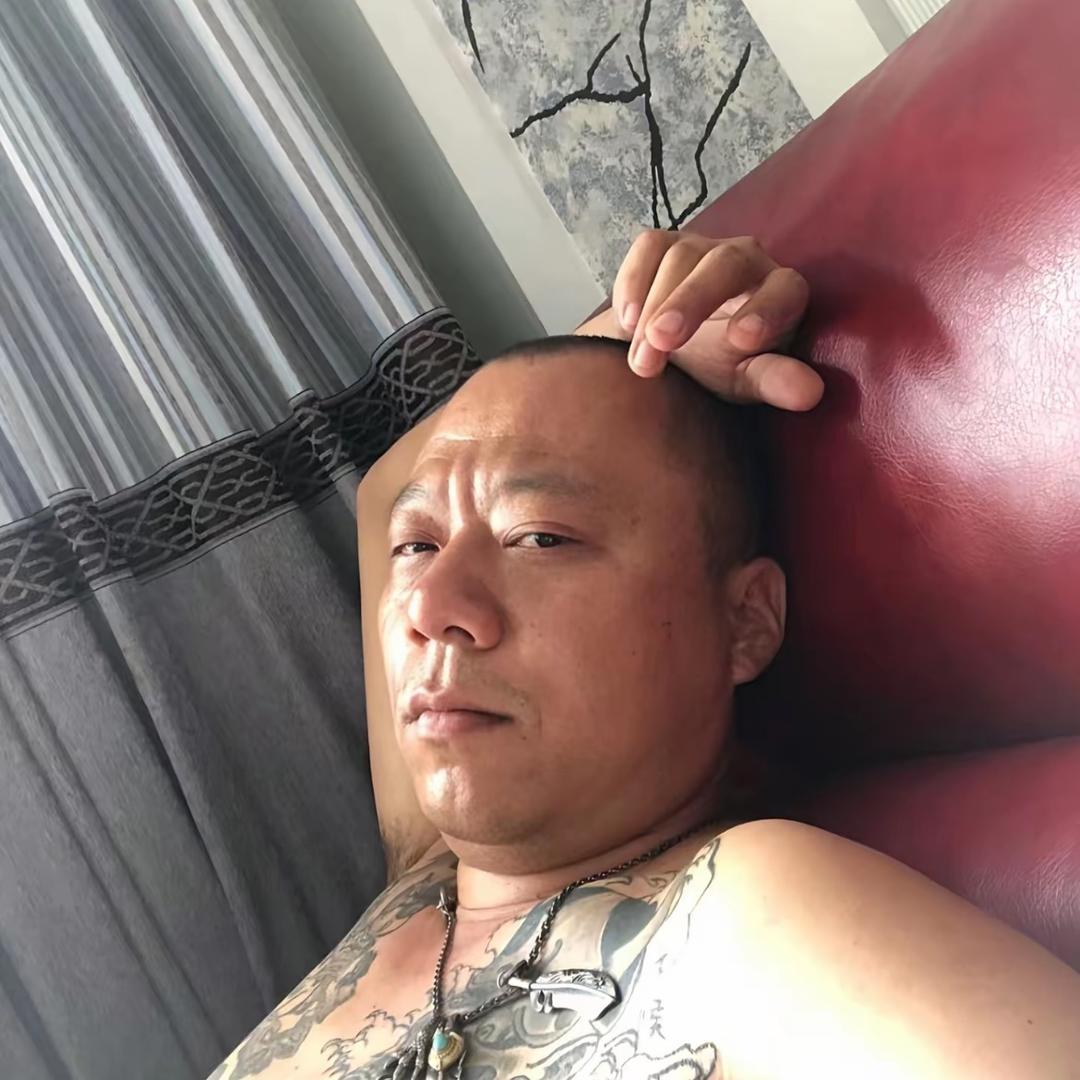 军中战狼