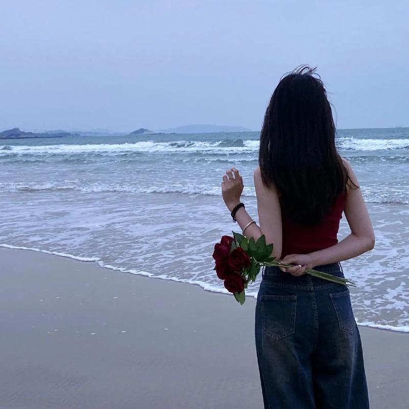 襄阳辣条小妹