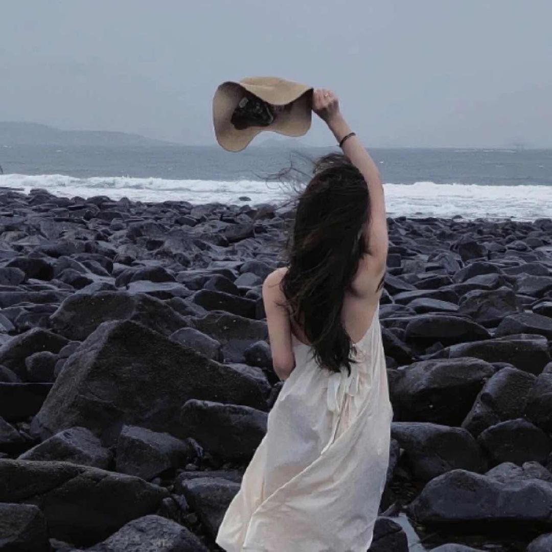 水中月☪︎