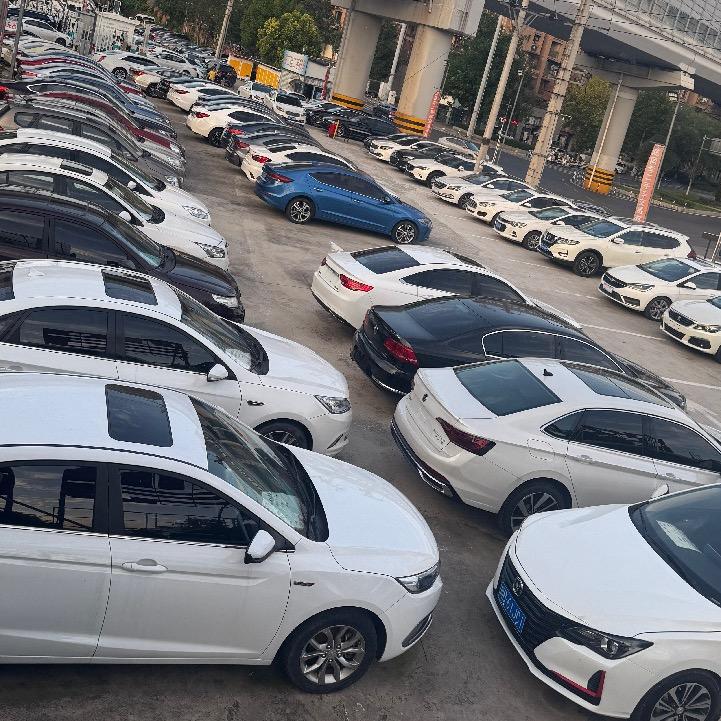 重庆二手车周娃6