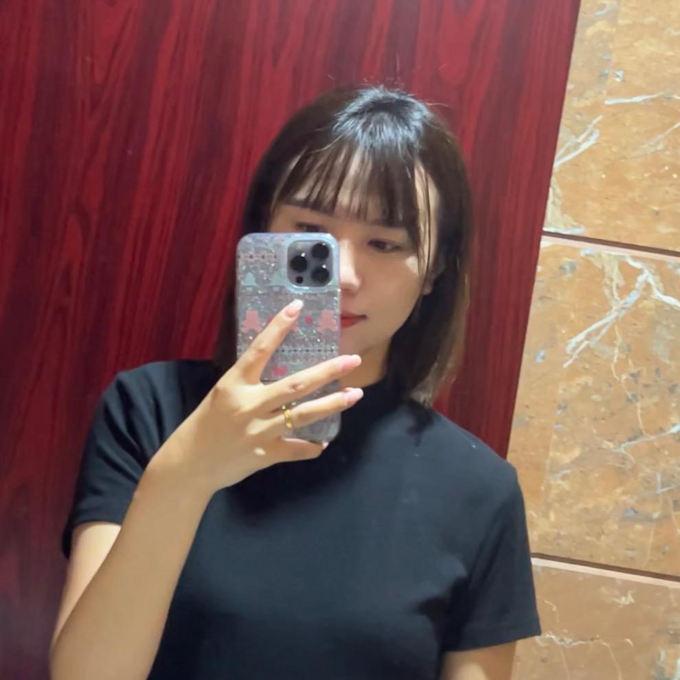 .@做你怀里的猫🐱🎩