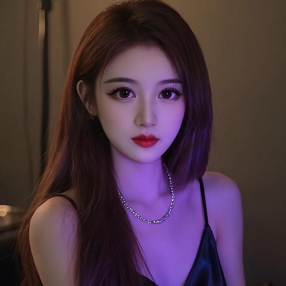 @草莓欧尼酱🍓