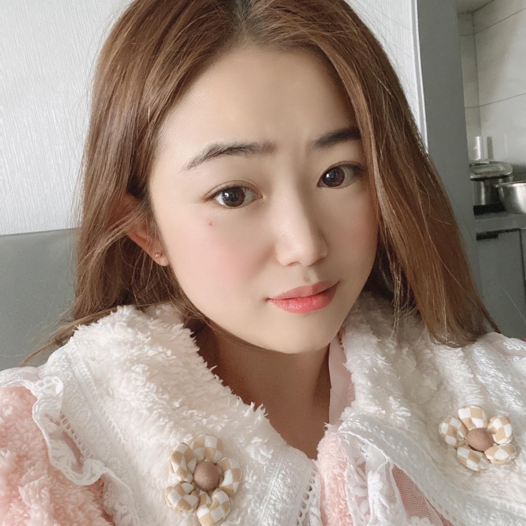 明艳