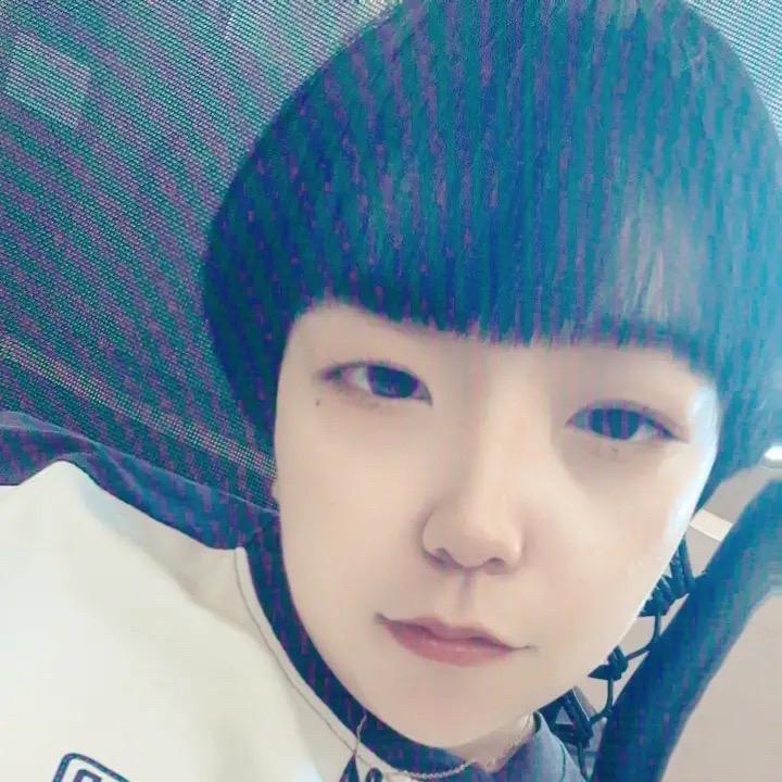 @烟酒店+电脑全自动裁床