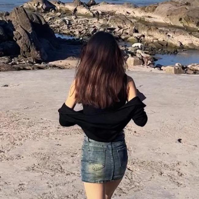 小猫炸毛哦