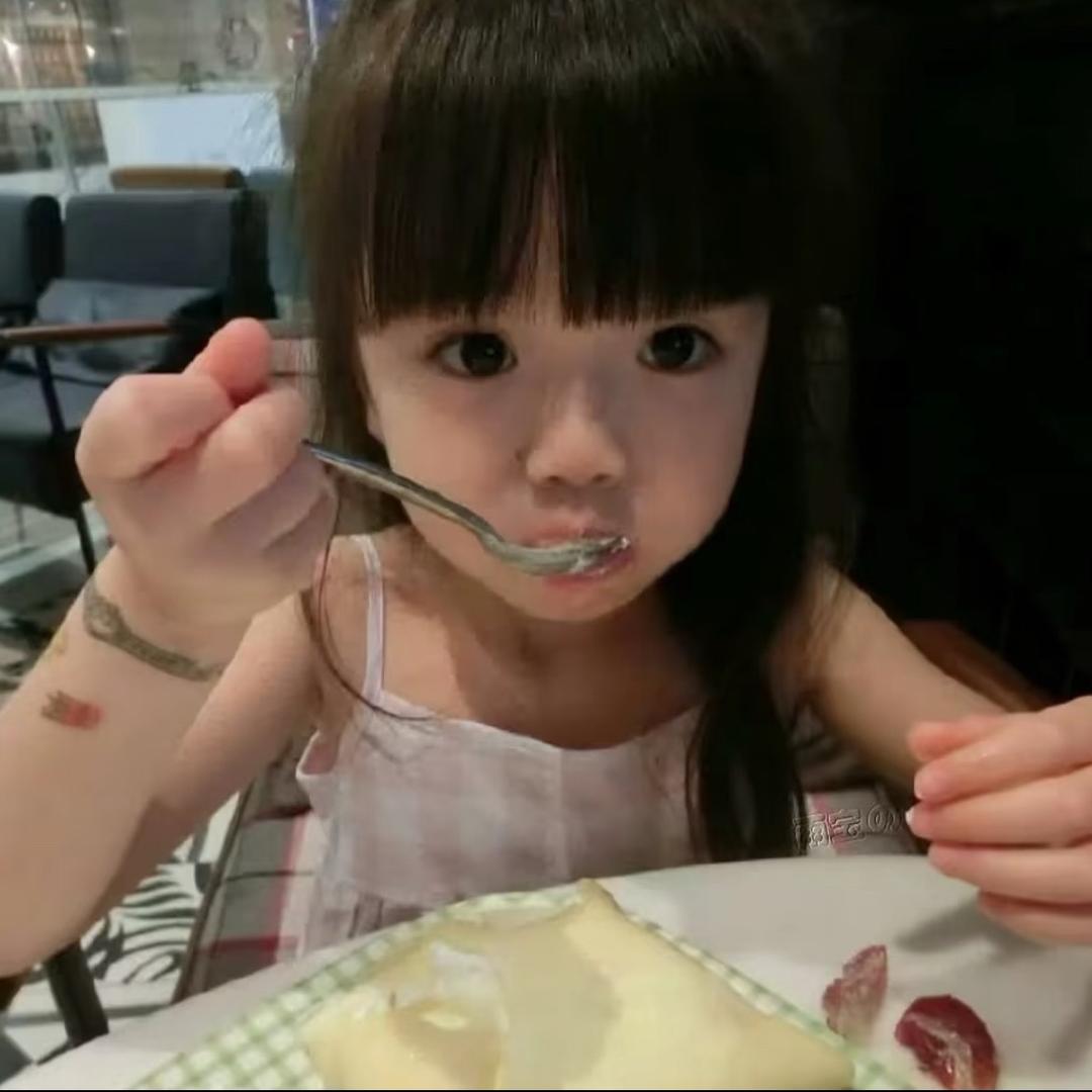 小v.