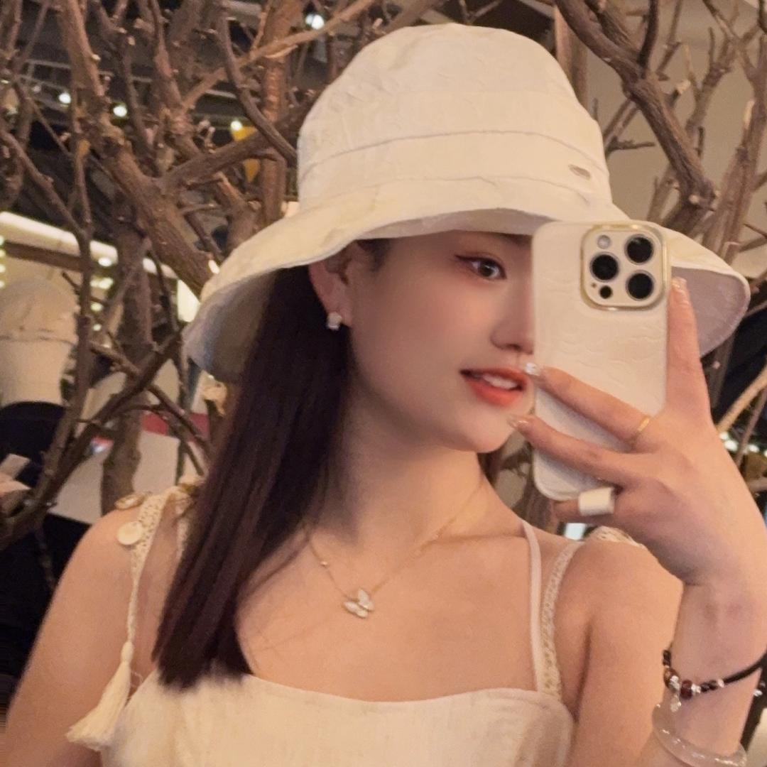 💋 小莉  💋连赞拉黑