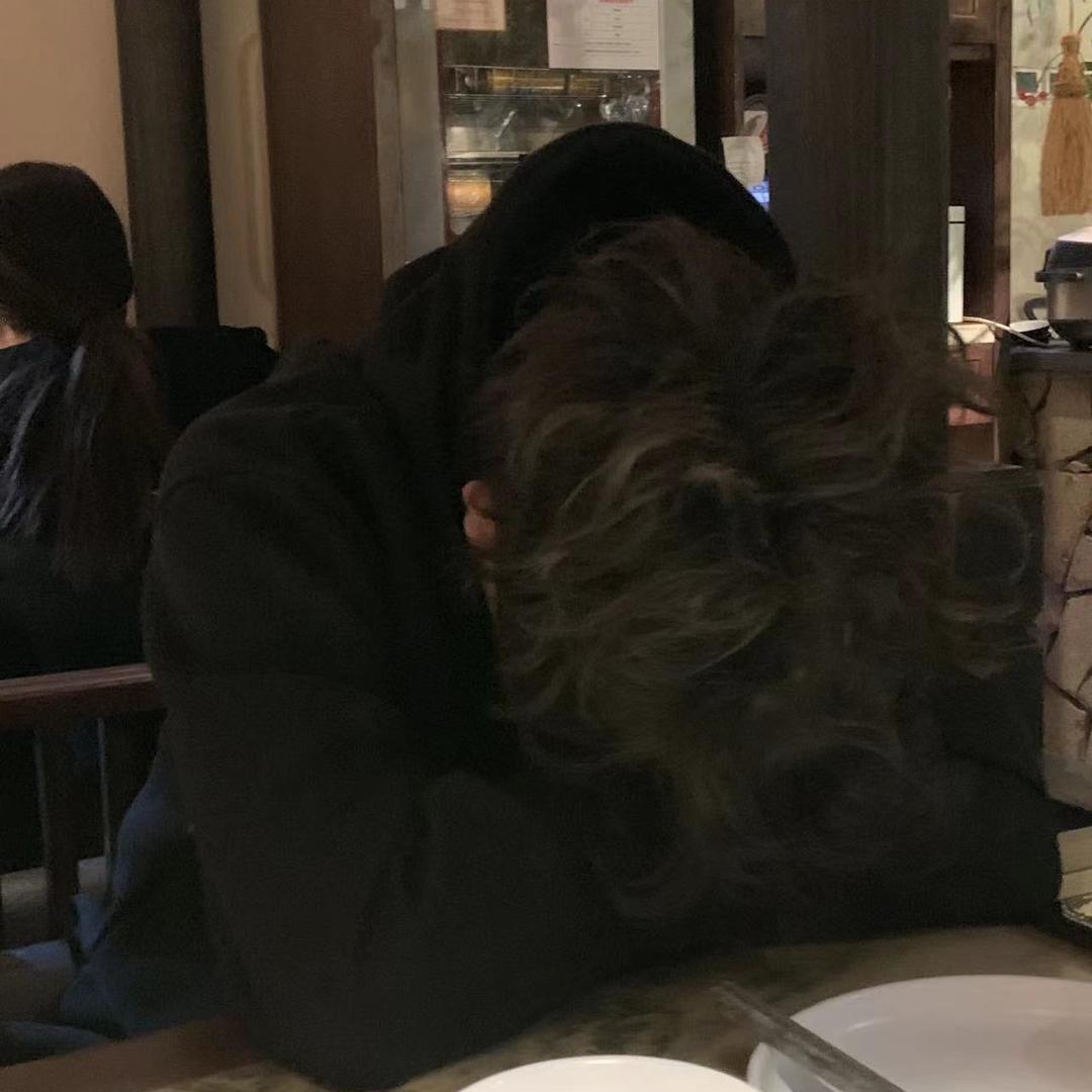 孤儿院校霸