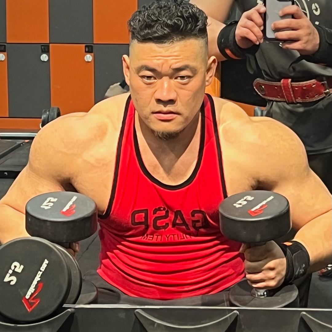 鹿家门吴立成