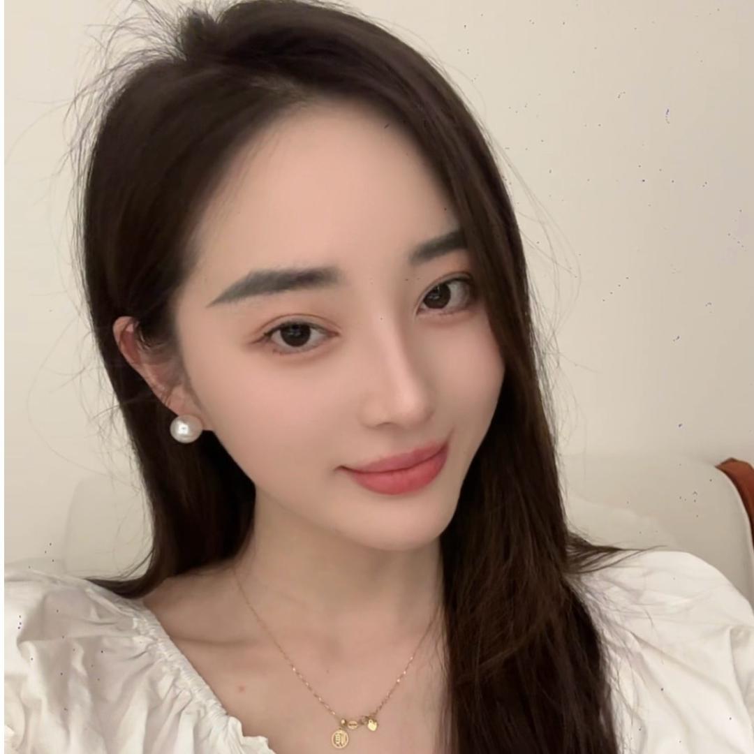 洋洋-