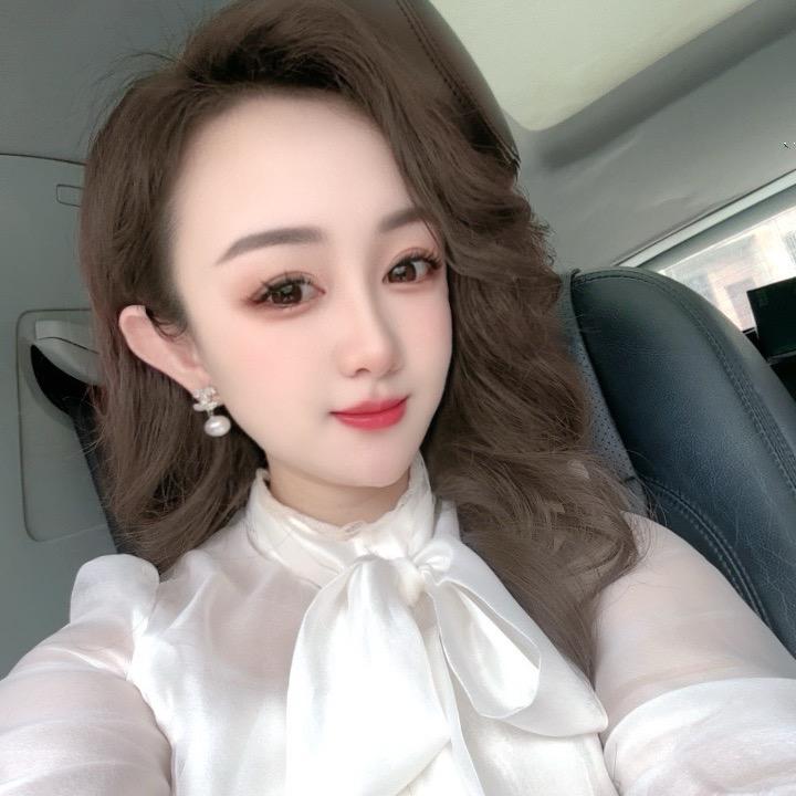 👑MISS.Li🥀