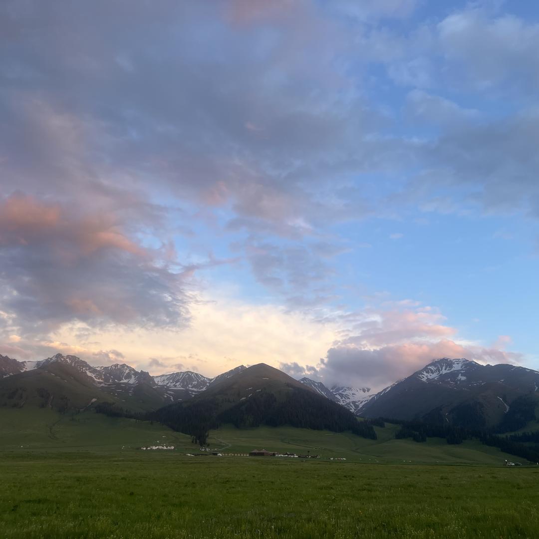 新疆新零界里国际旅行社