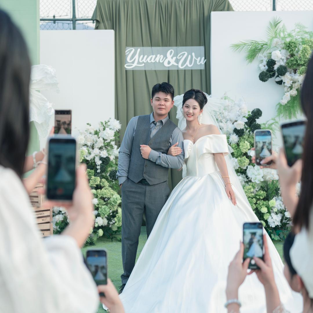 小袁在昭平做装修