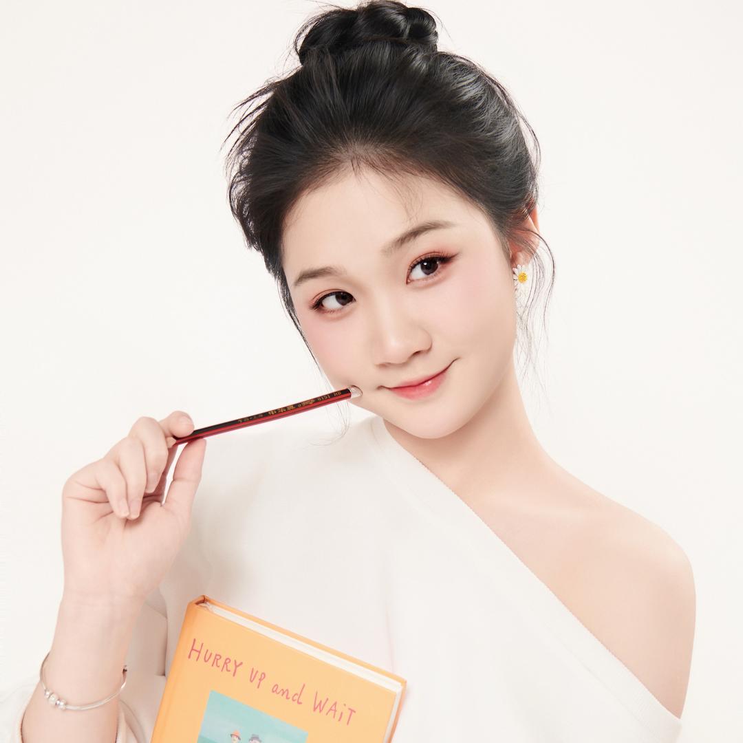普宁倾扬·婉婉老西