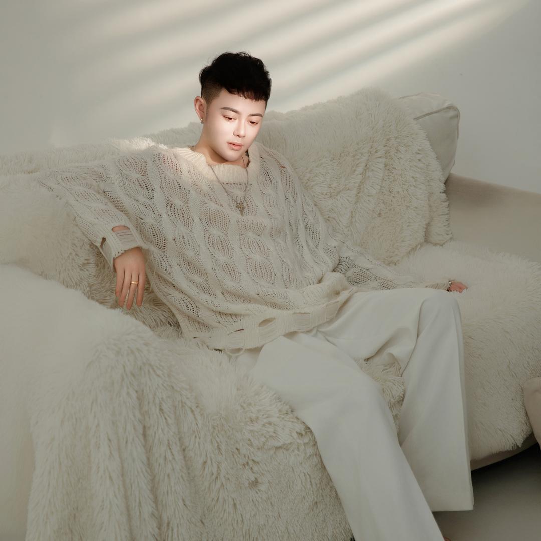 海里的三根木头