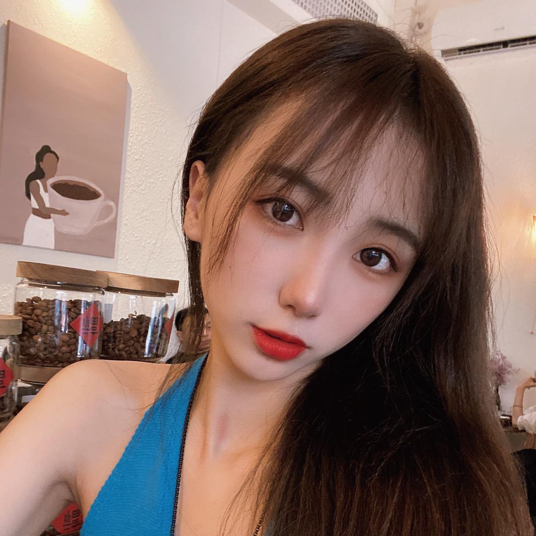 黄子吃不饱