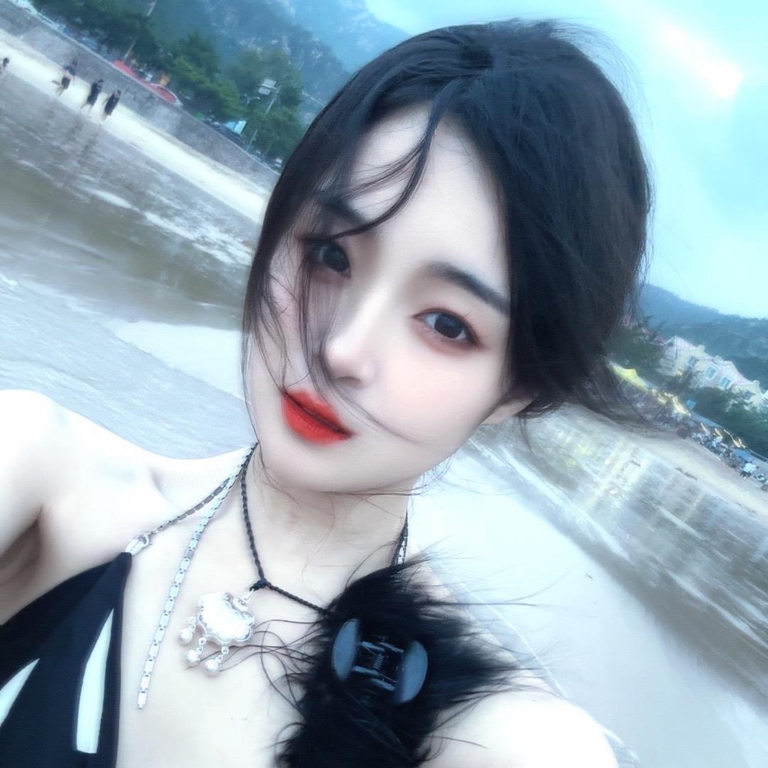七年，