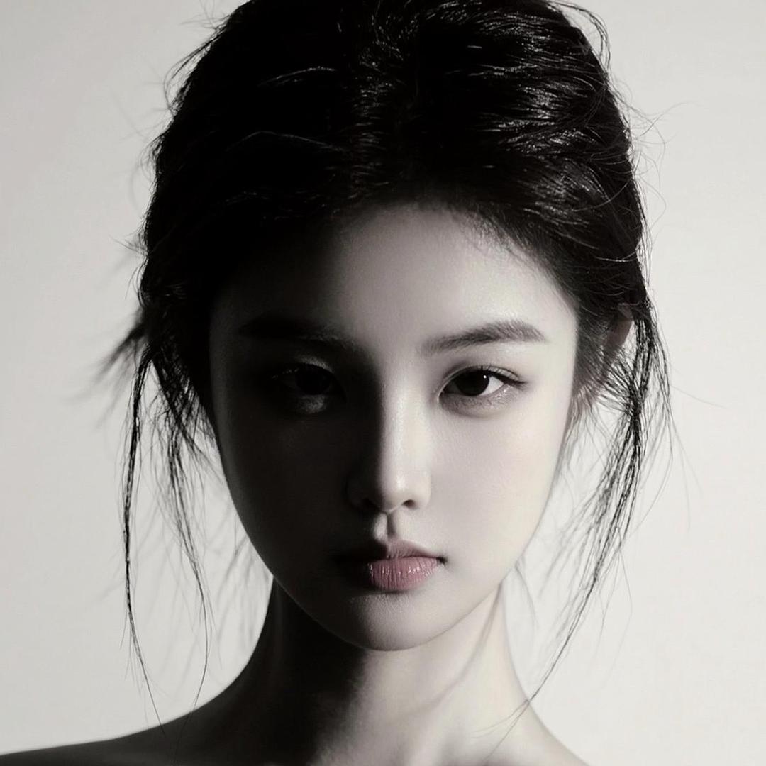 夏眠ˠ🌻向阳而生