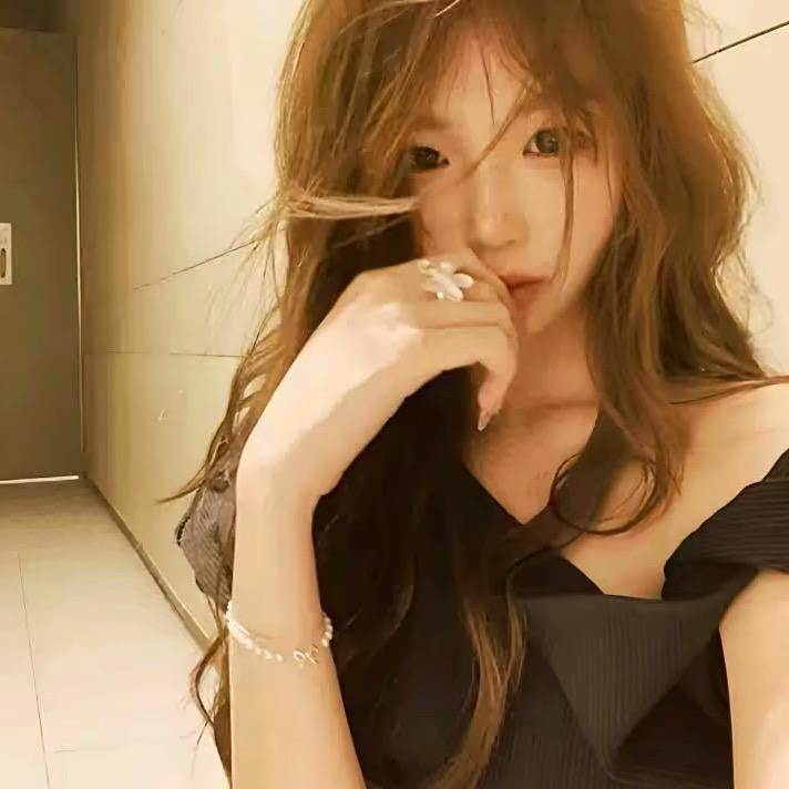 干饭美女
