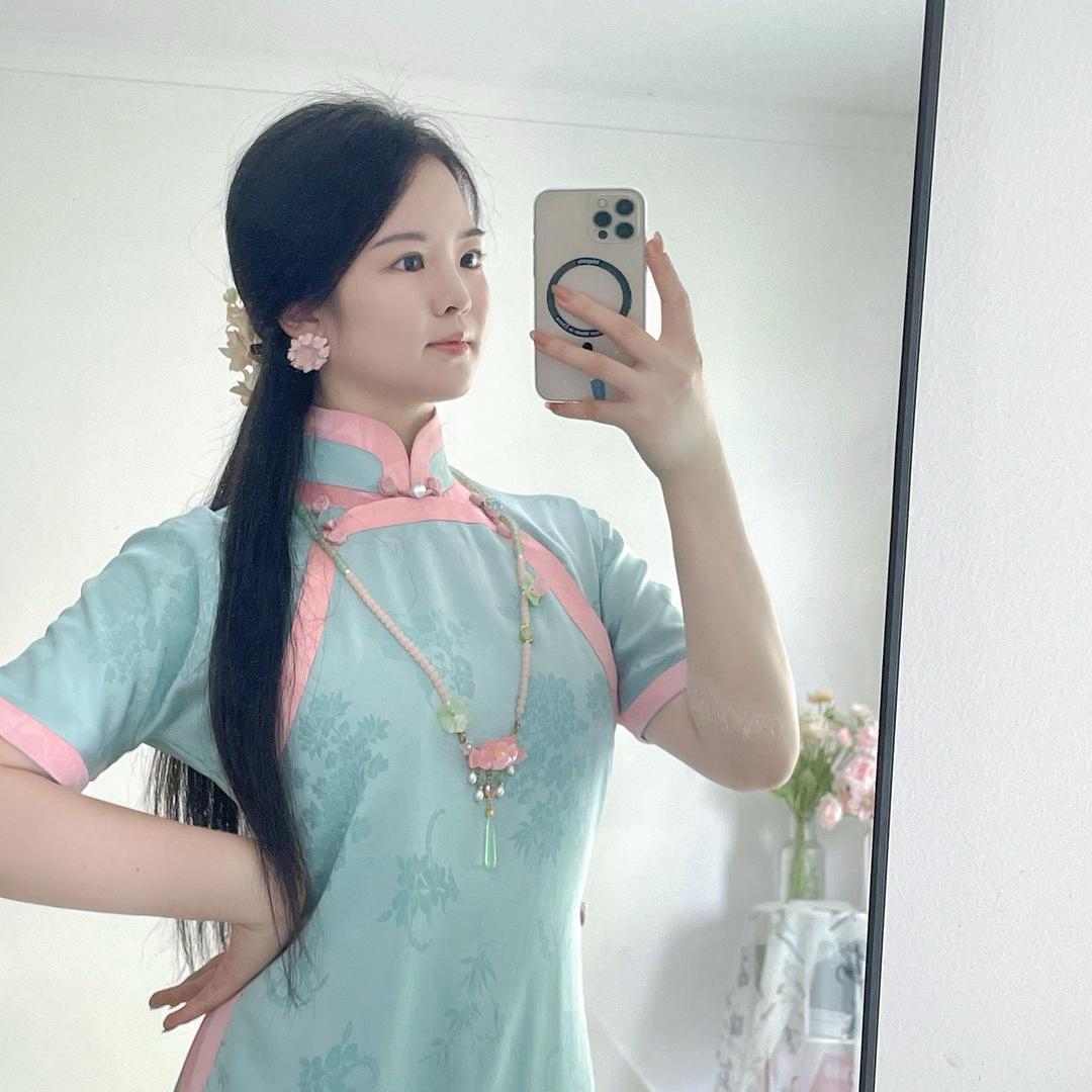 牛油果果（求香香妹宝关注版）