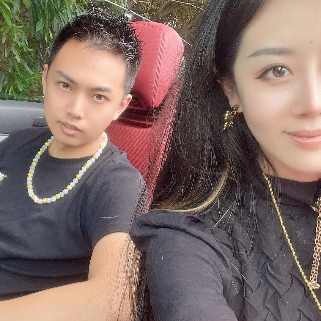 小李夫妇  居家甄选