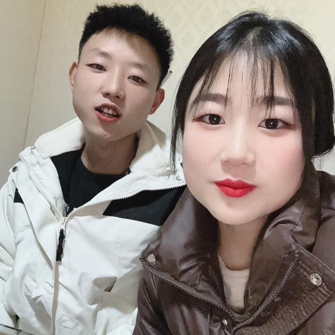 ᥫᩣ໌້L໊绝版的💕自己🌸