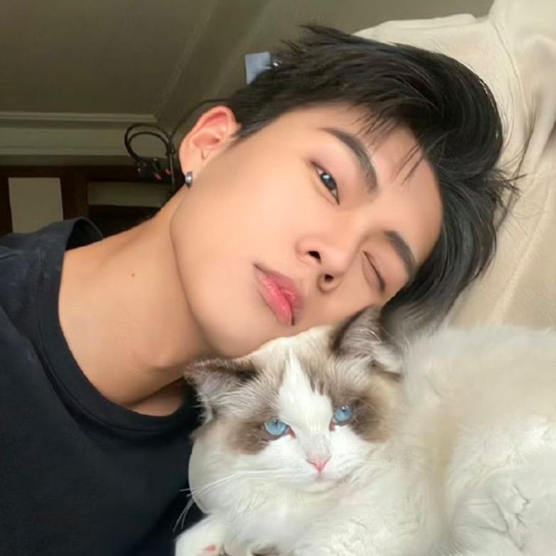 誉创教育历飞雨