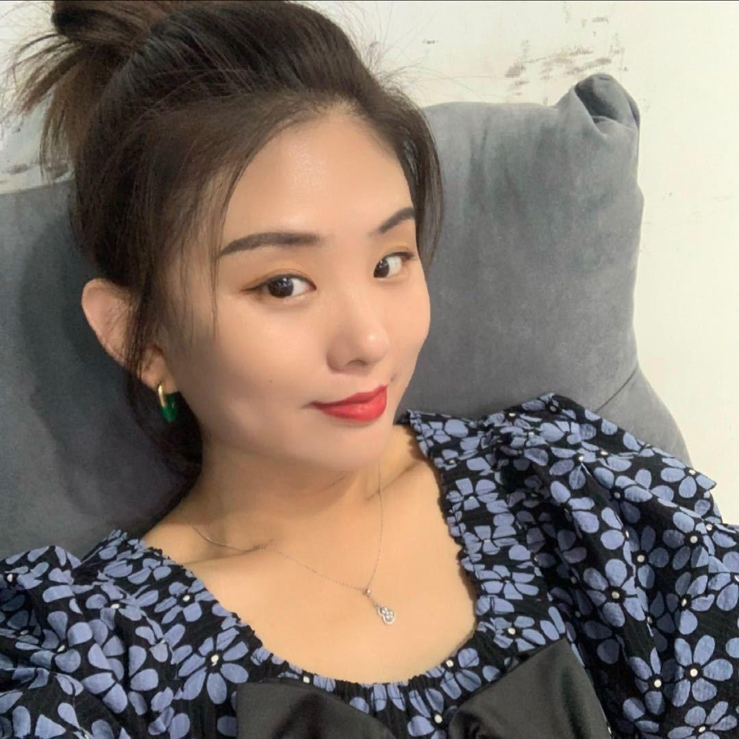 帝娜女装