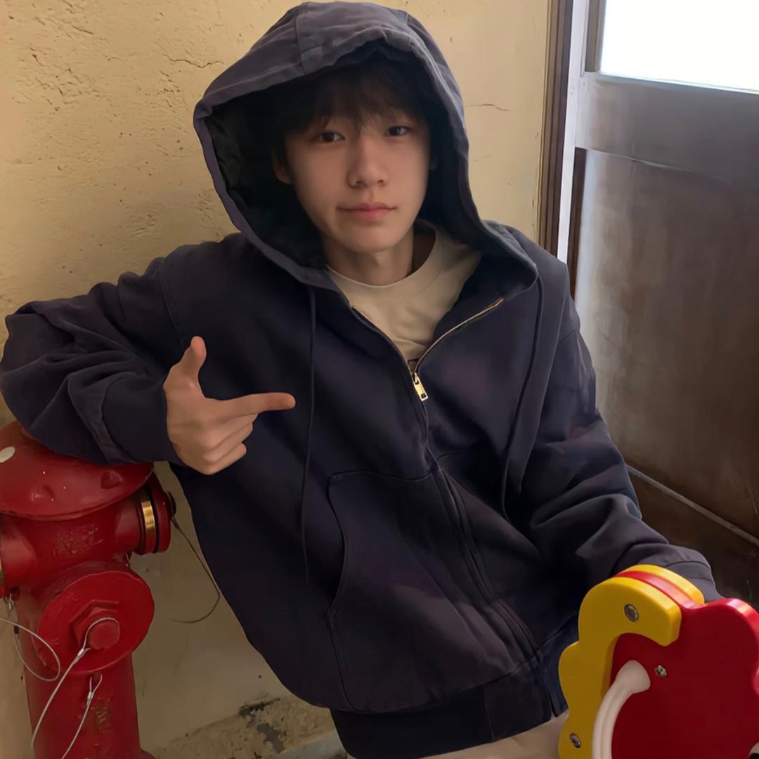 小yyyyyy