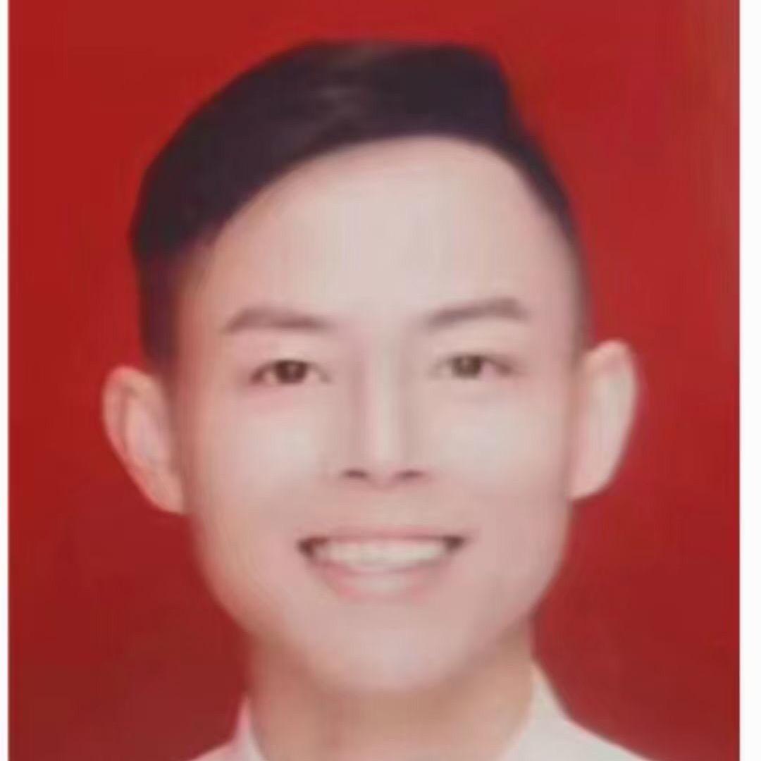 龙 阳 驾 校咨询点