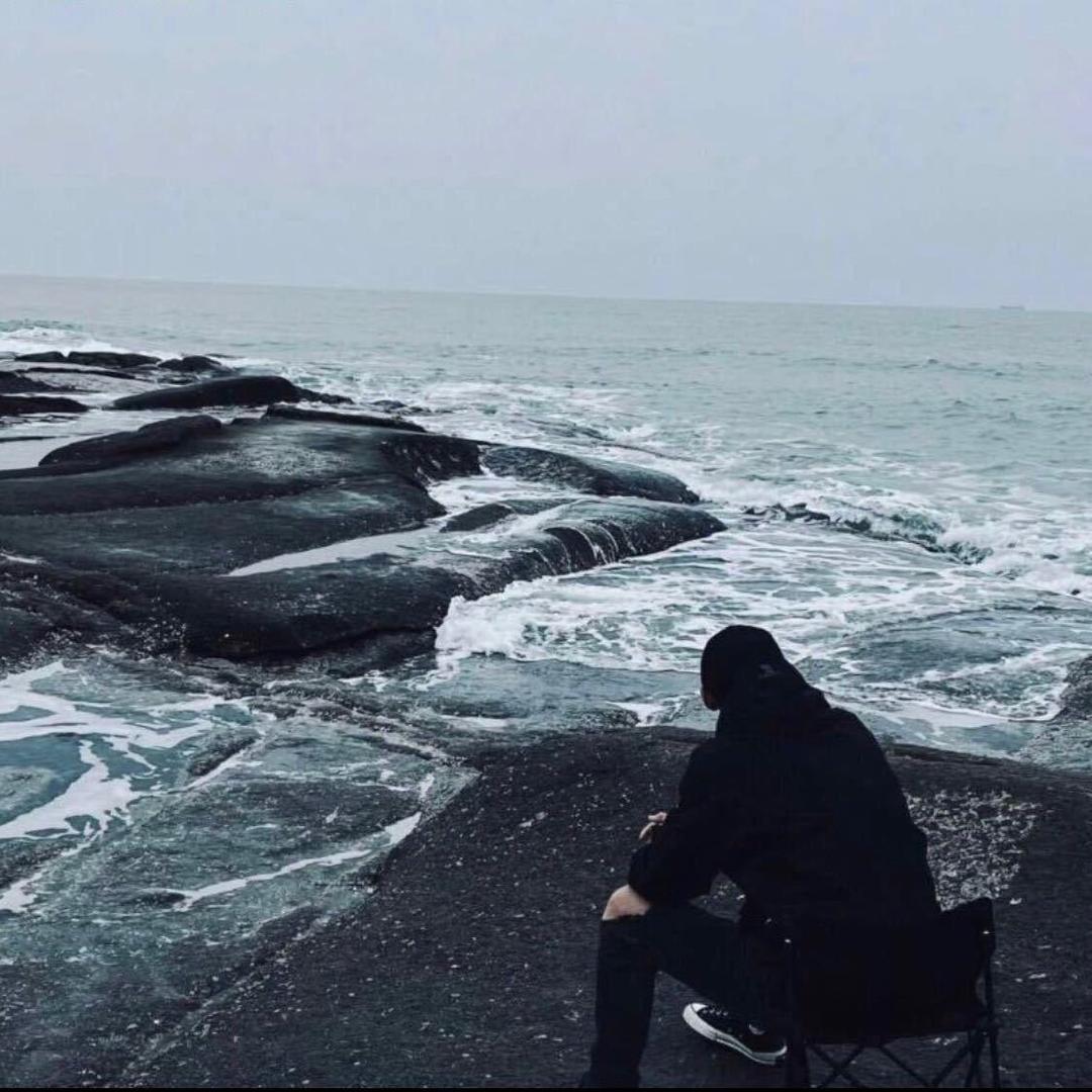 -困.