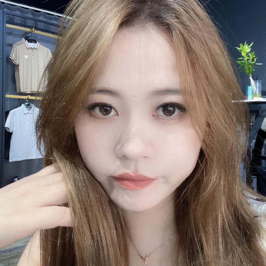 杨杨得亿