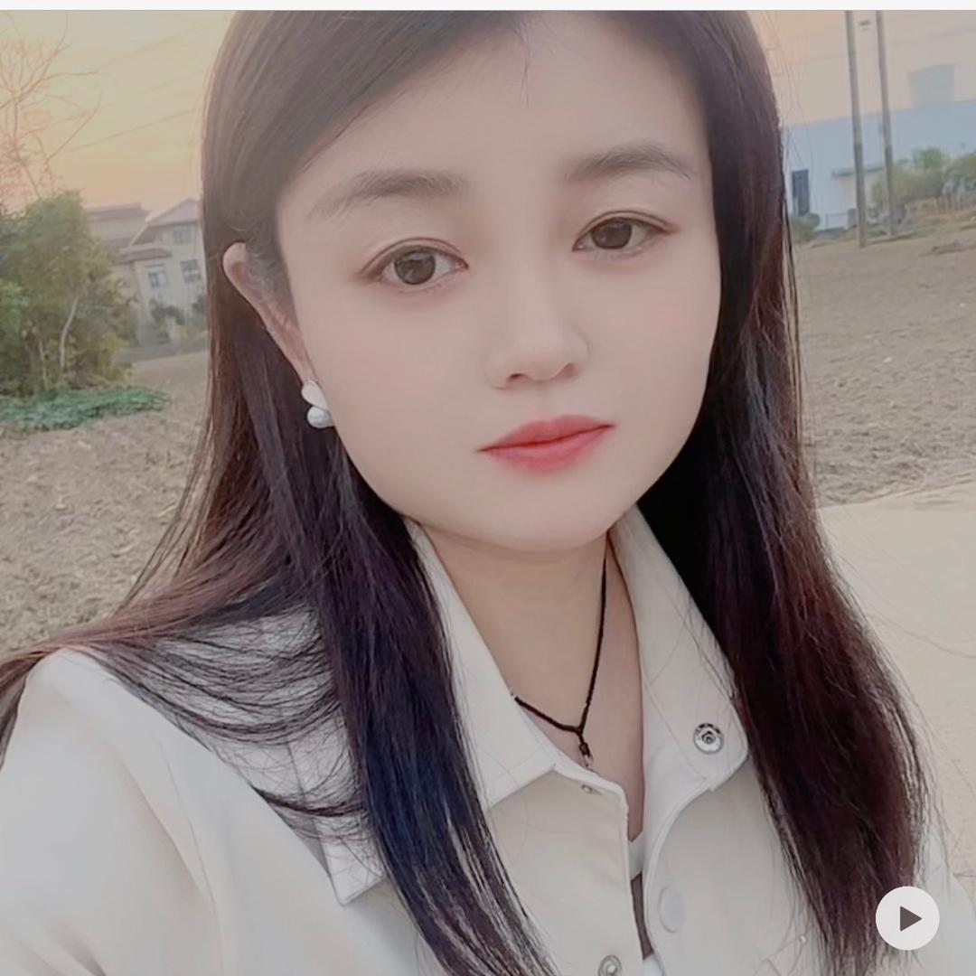 丫头🌸(没人疼)