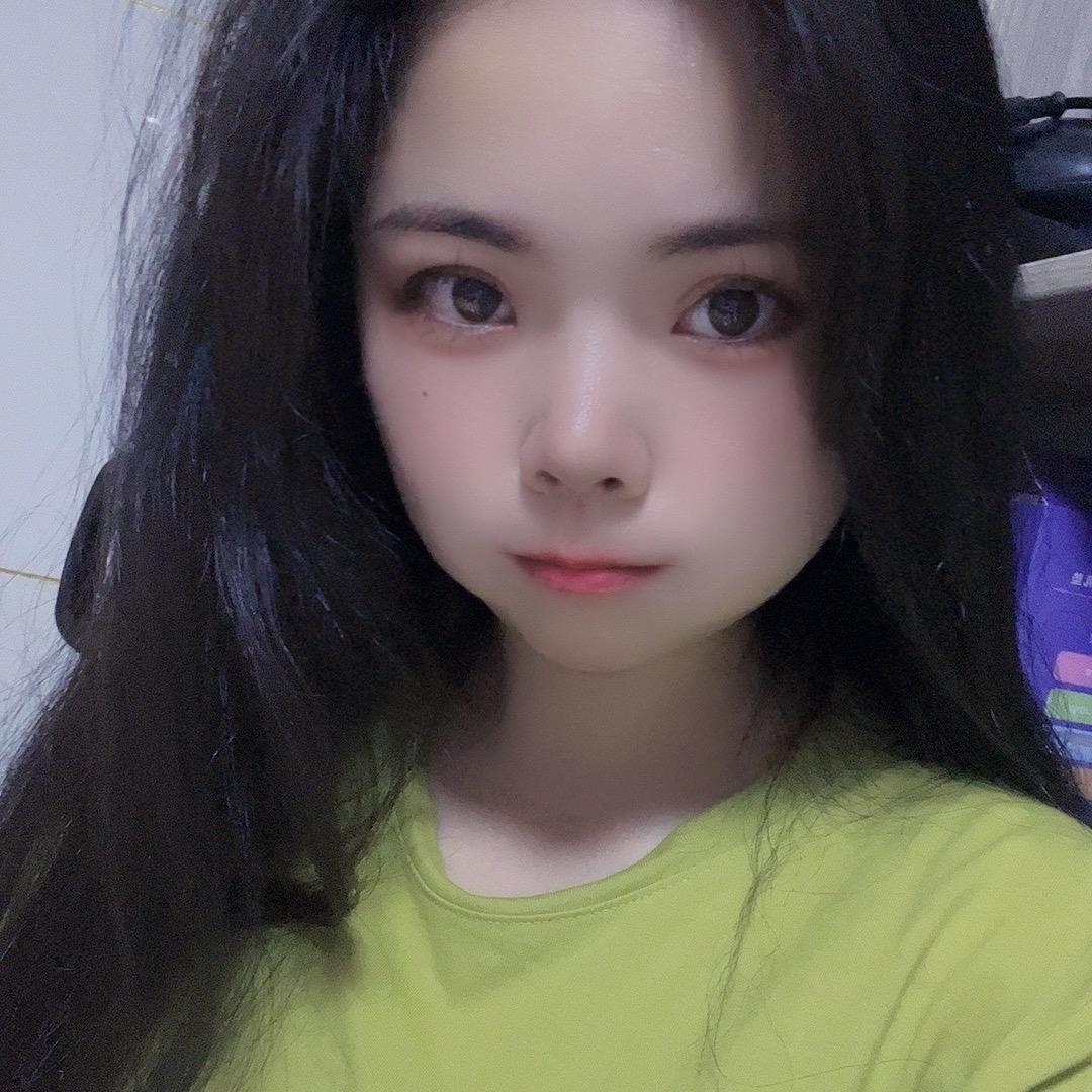 霜霜（小黑丫）