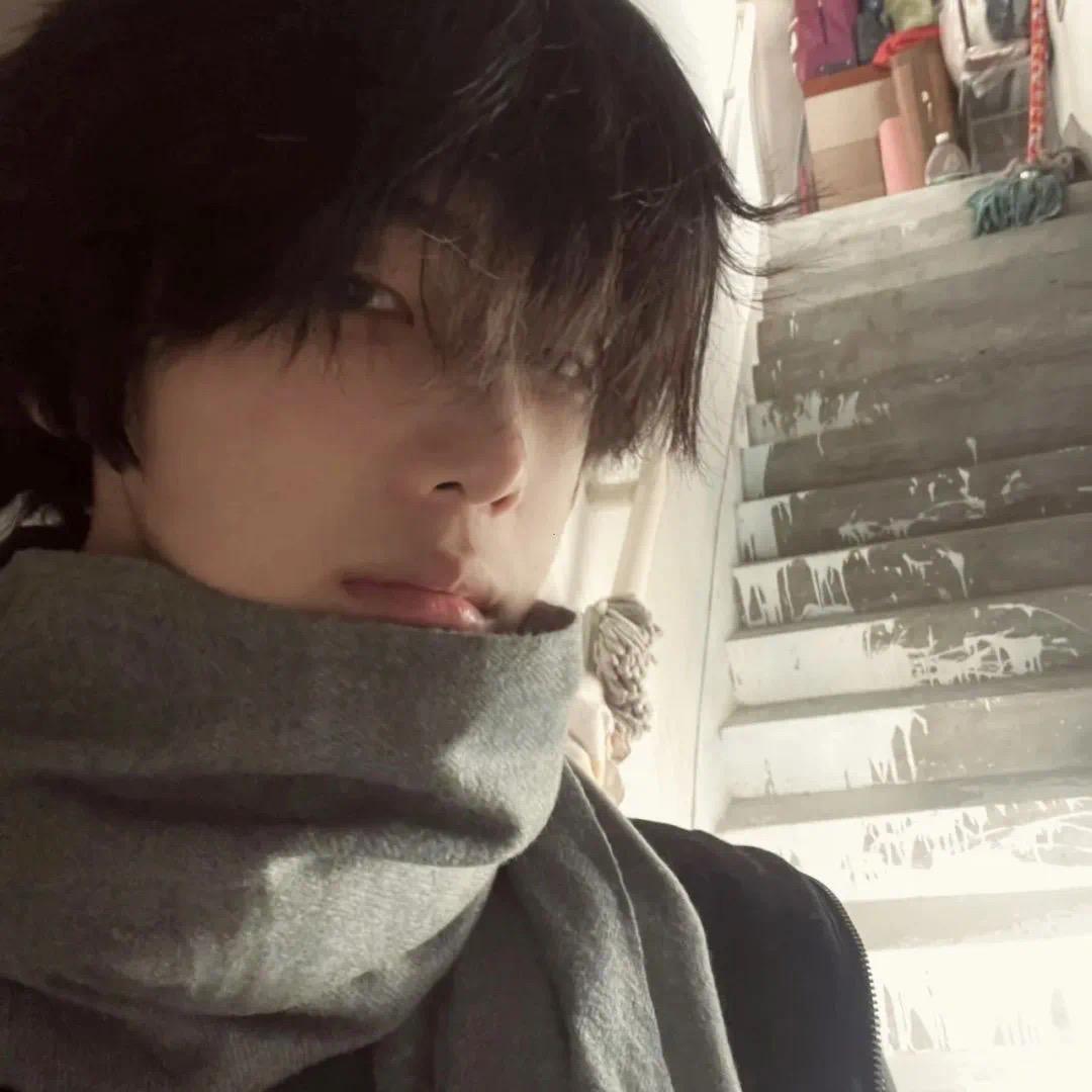 月亮不睡我不睡