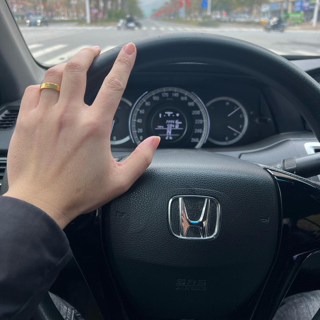 粟工　　　　　　　　　 　🪳