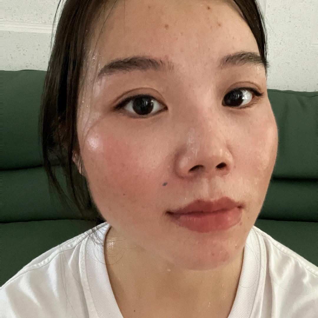秋小愚