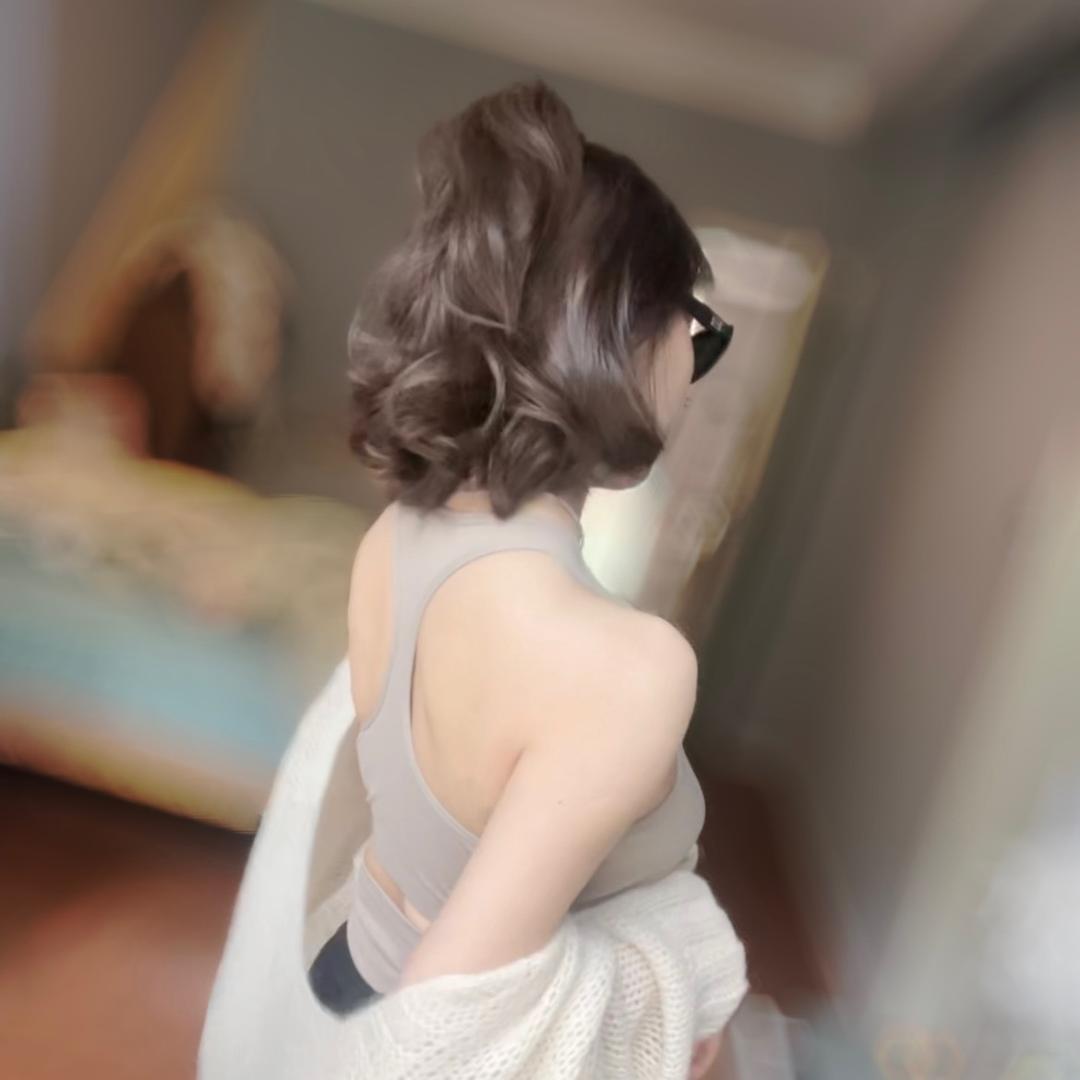 俸晓丹