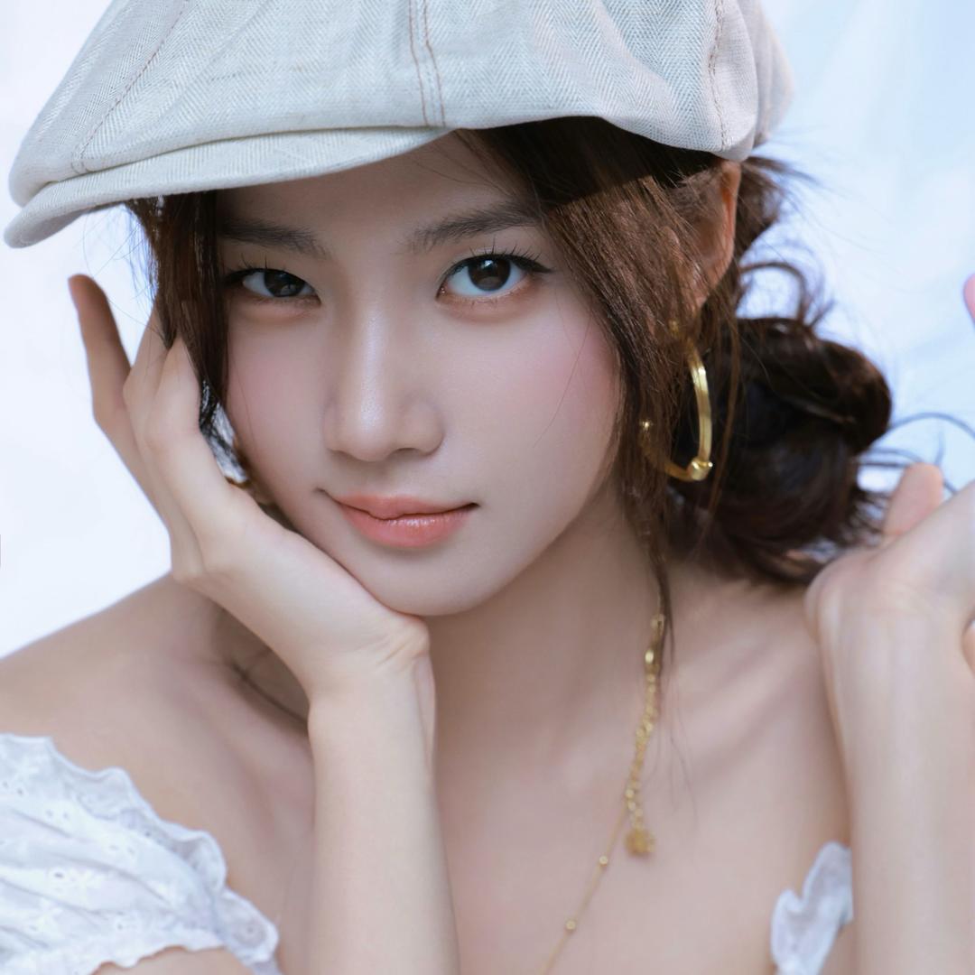 月亮不睡我不睡