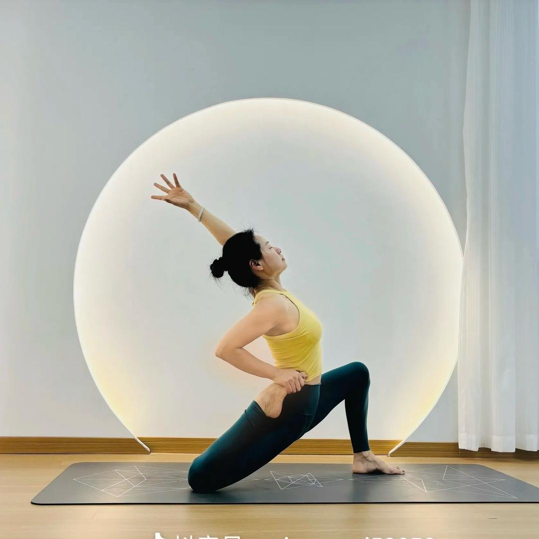 琦琦瑜伽服饰运动用品折扣店