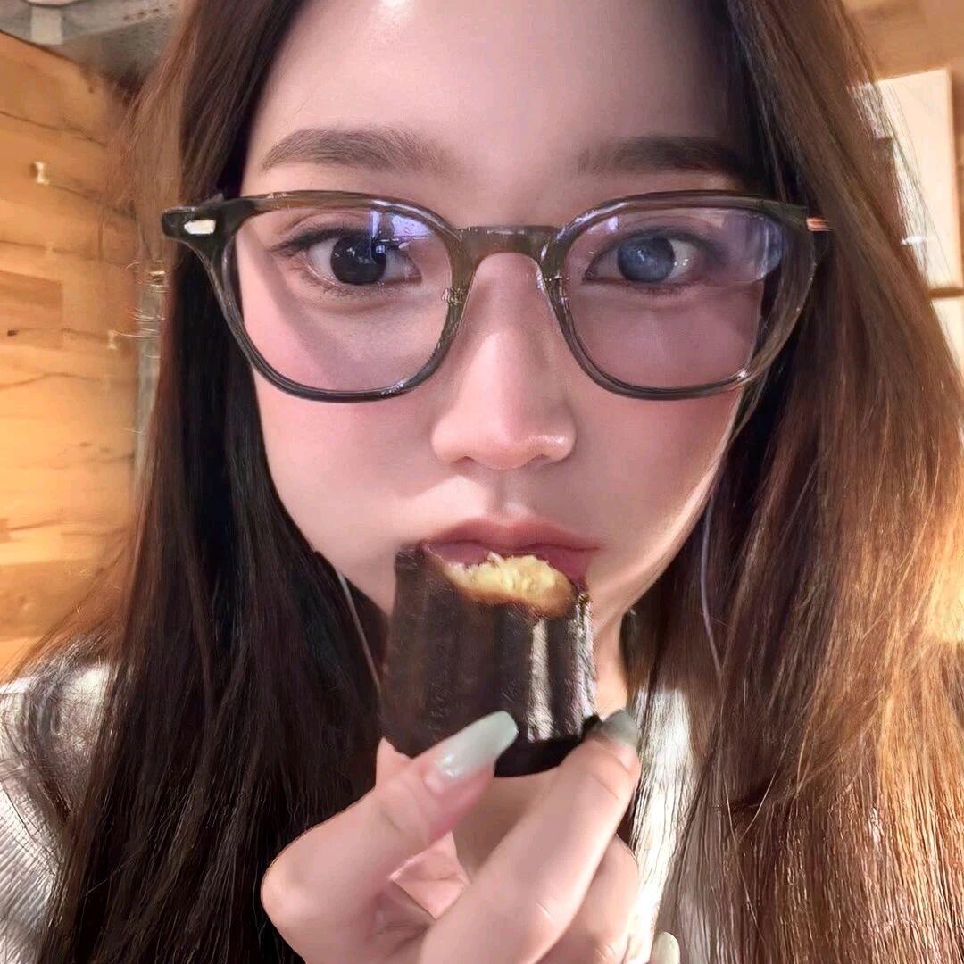 不能躺平🧏🏻‍♀️
