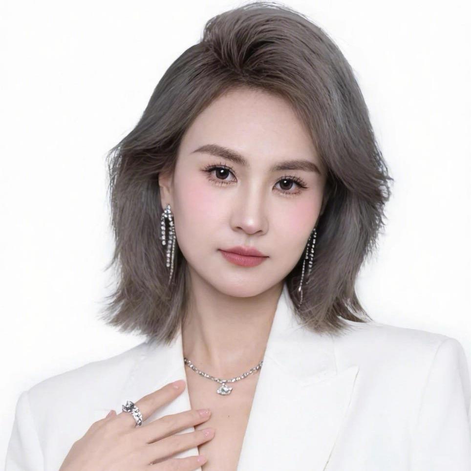 长治 视觉皇后美妆～妮亚