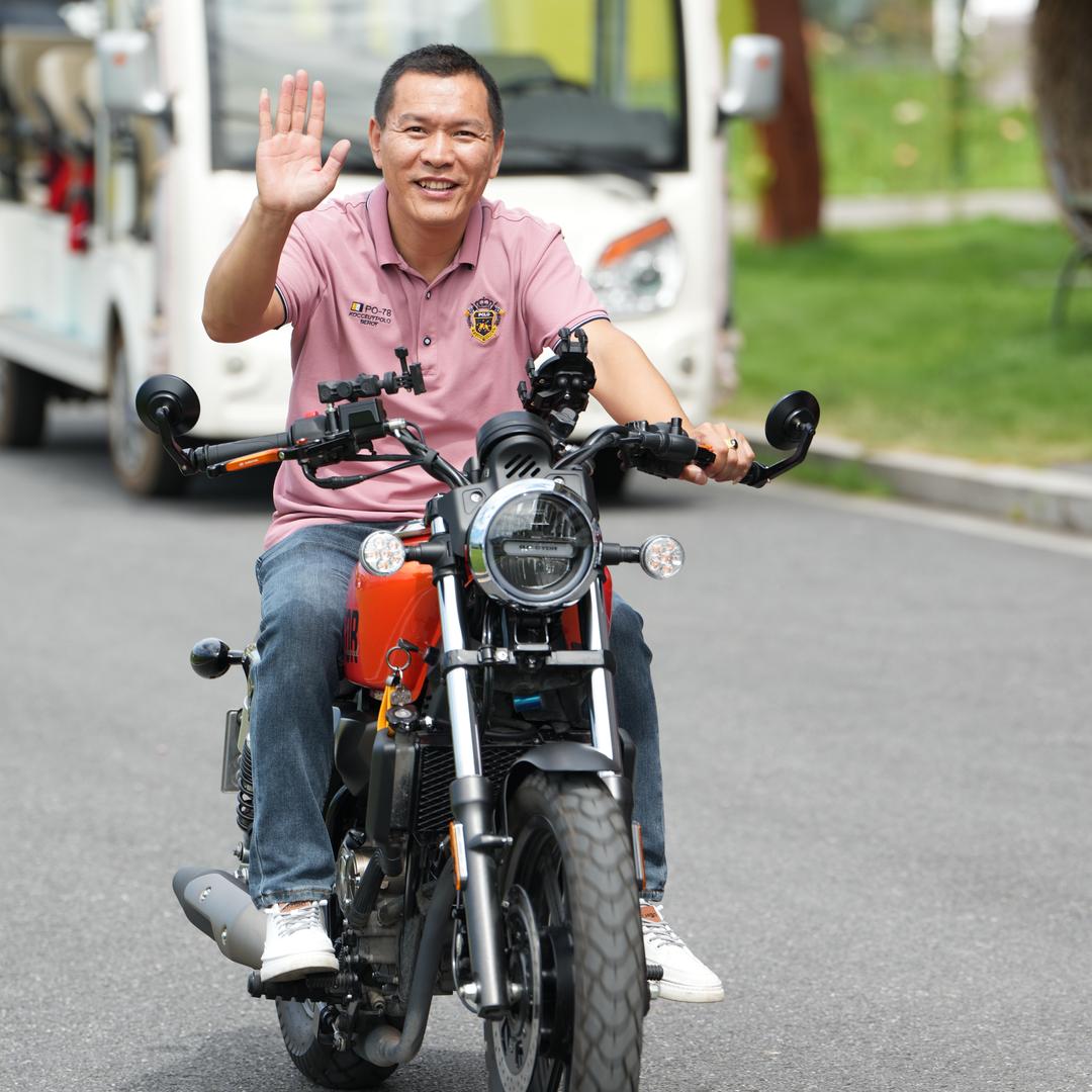 大江航拍 （约拍）