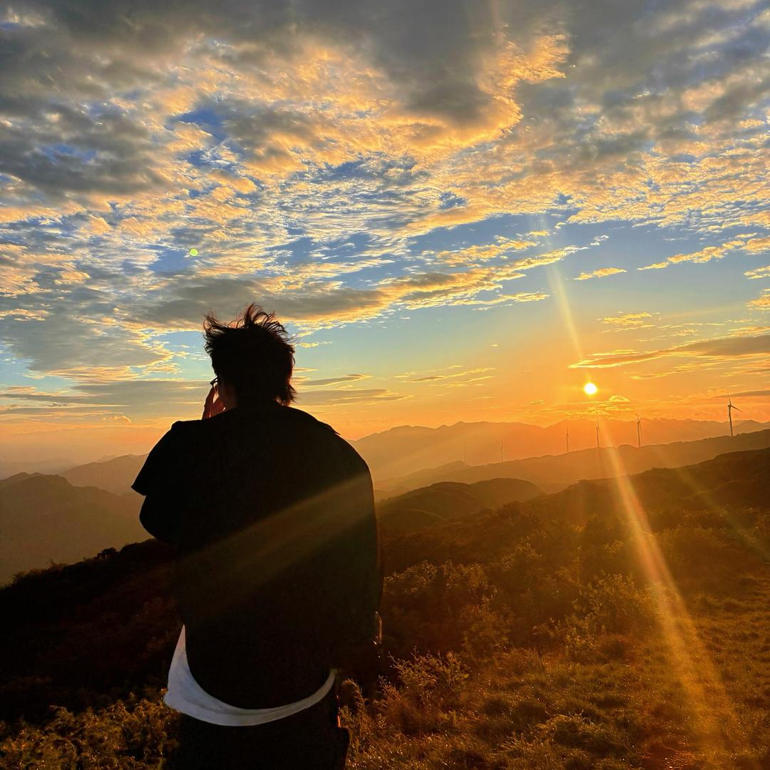 Aurora 摄影师-黎明📷 重庆约拍