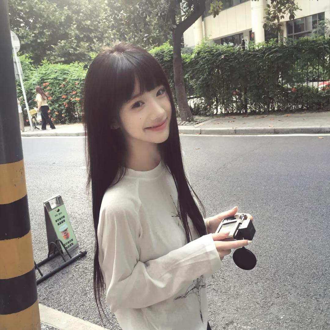 一颗酸草莓”