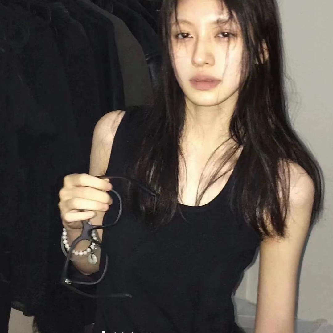 小景爱喝茉莉花茶